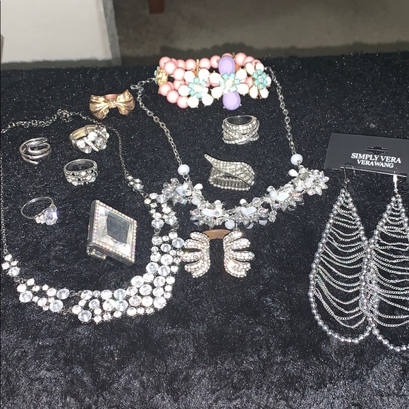 Bundle of jewelry. (Charming Charlie, Vera Wang). - Picture 2 of 4